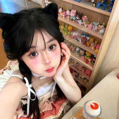 锁住有情天